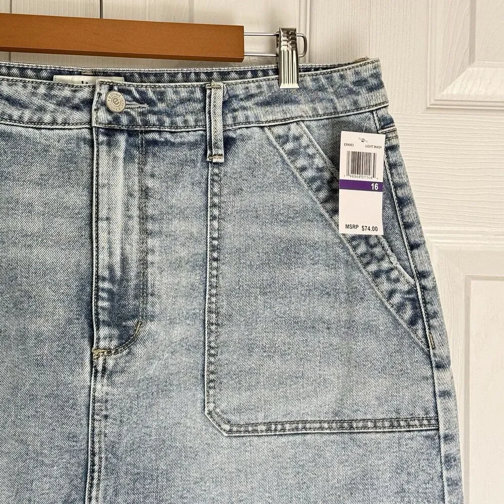 Edited by Remi Bader Women's Utility Mini Skirt Size 16 Light Wash